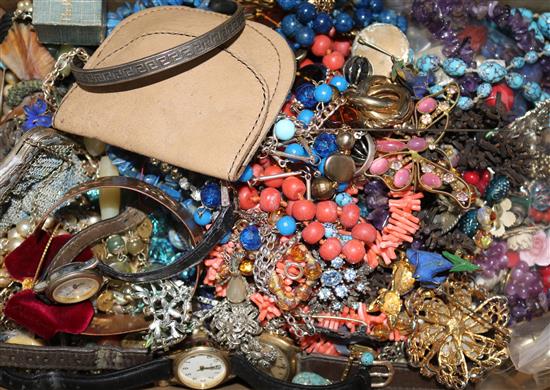 A quantity of costume jewellery, including necklaces, earrings, brooches, etc, a silver pocket watch. wristwatches and sundries